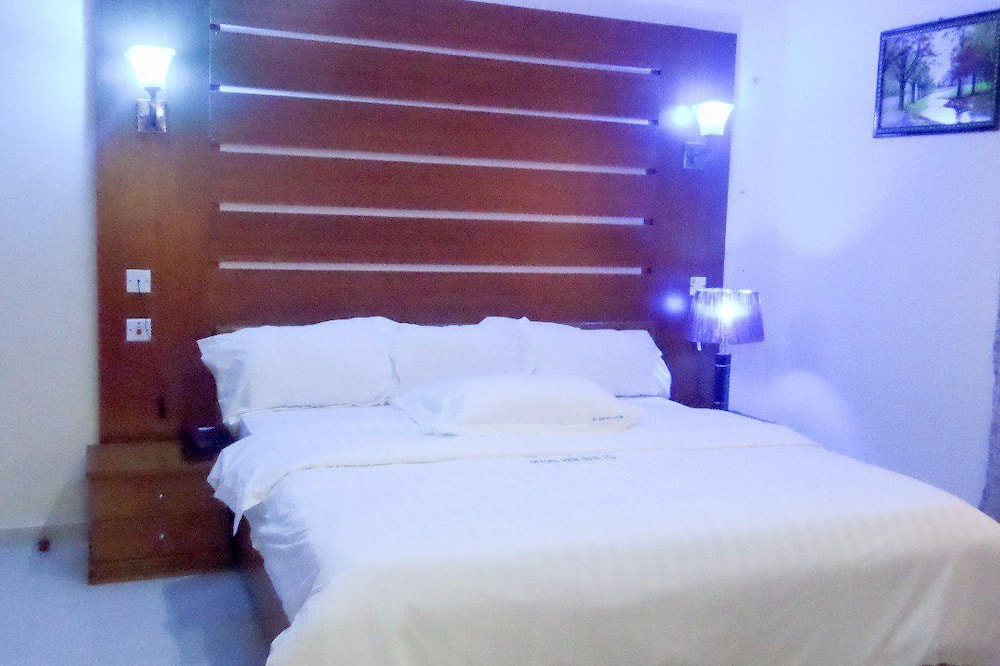 Gilford View Hotels