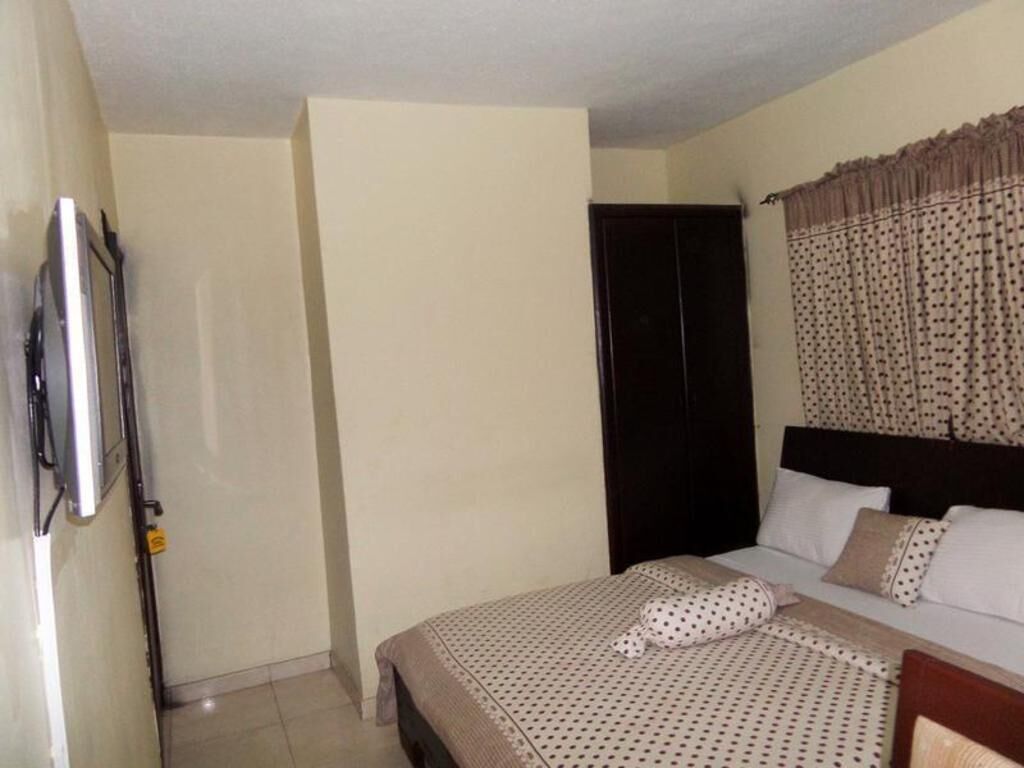 2 Schlafzimmer, Schreibtisch, WLAN, Bettwäsche