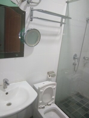 Articles de toilette gratuits, serviettes fournies