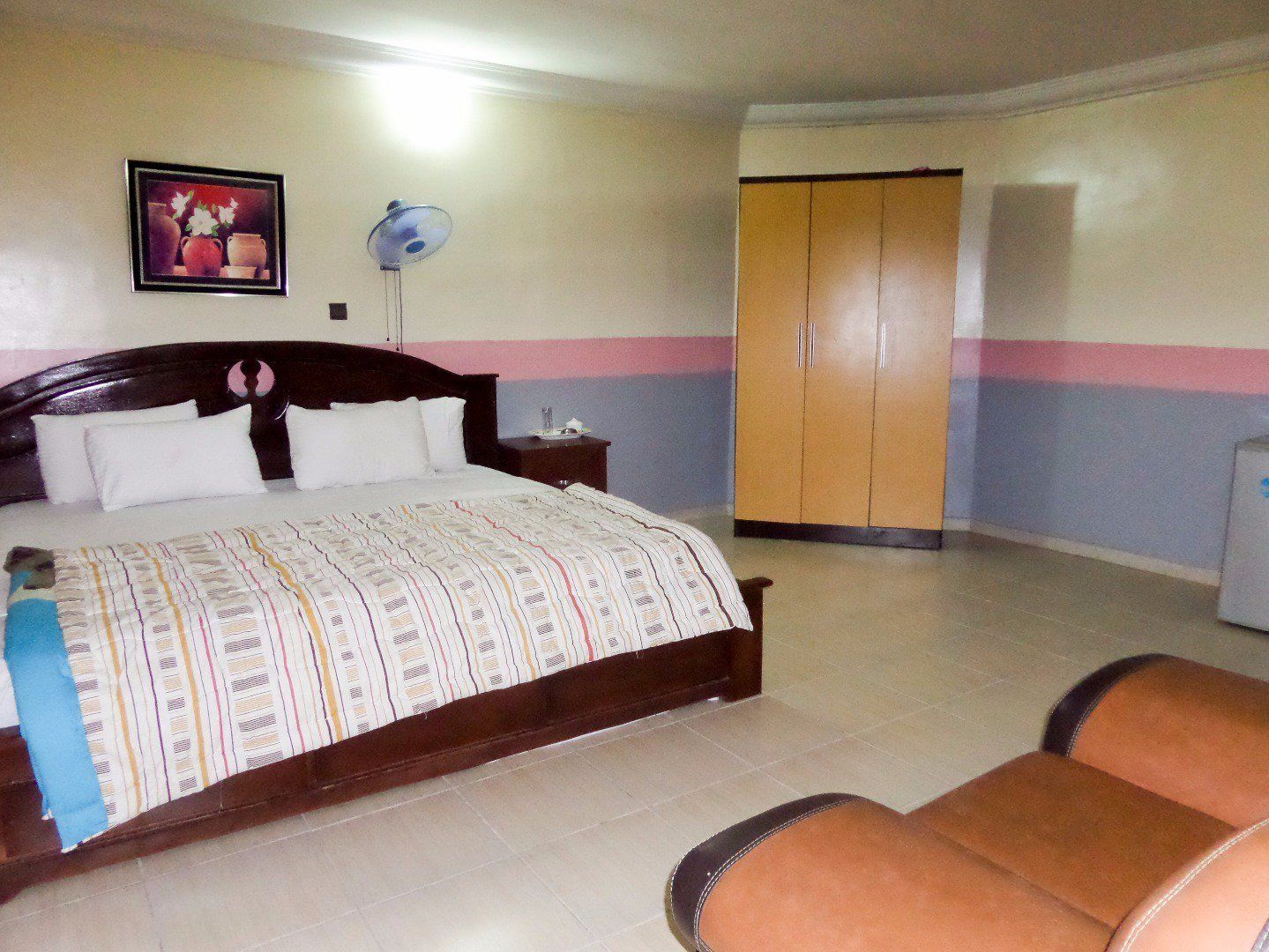 Habitación Deluxe, 1 cama de matrimonio | Escritorio y wifi gratis