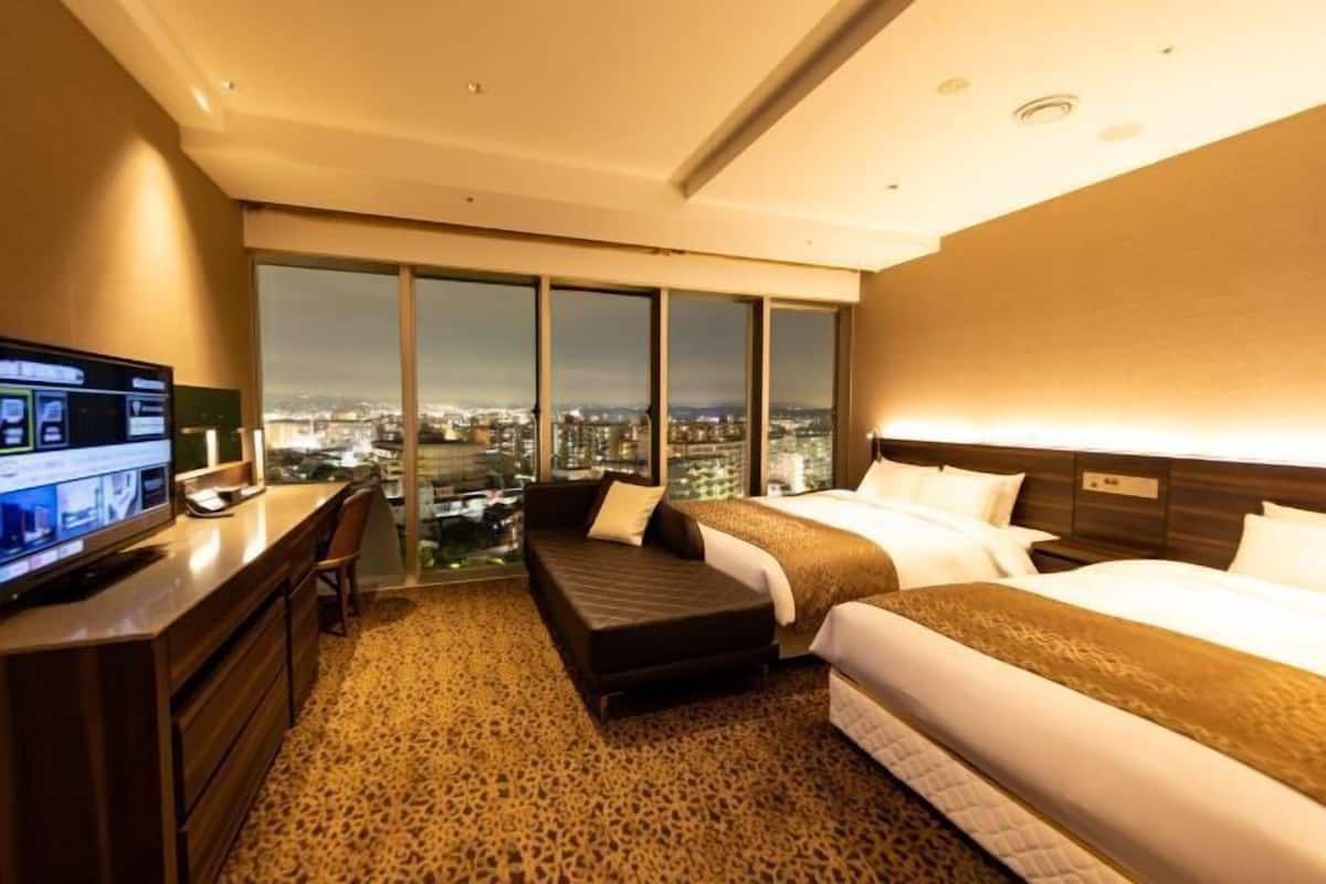 In-room safe, blackout curtains, soundproofing, iron/ironing board