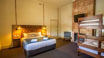 Family Room (1 Queen & 1 Bunk) | Iron/ironing board, free WiFi, bed sheets