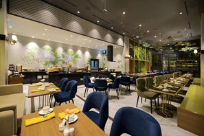 Buffet breakfast for a fee