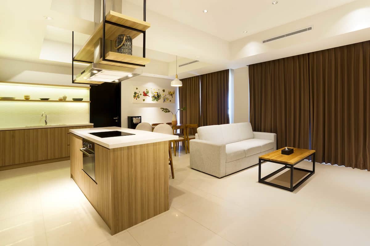 Executive Suite, 2 Bedrooms | Minibar, in-room safe, desk, blackout drapes