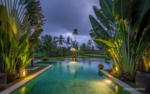 Outdoor pool - Hati Padi Cottages (Payangan)