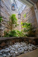 Bañera con ducha, cabezal de ducha tipo lluvia
