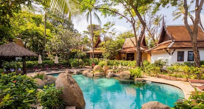 Anavana Beach Resort