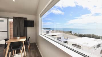 Superior Cabin | Beach/ocean view