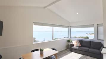 Superior Cabin | Living area