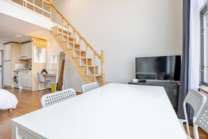 Family Room, Non Smoking (XXXX) | In-room dining - JSM Studio (Seoul)