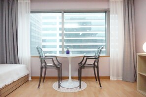 Family Room, Non Smoking (XXXX) | Blackout curtains, free WiFi, bed sheets - JSM Studio (Seoul)
