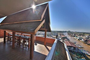 Exterior - Thousand Island Hotel Inle (Nyaungshwe)