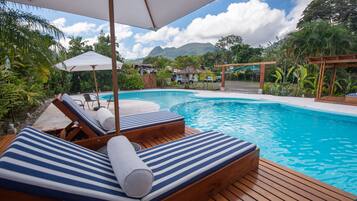 Seasonal outdoor pool