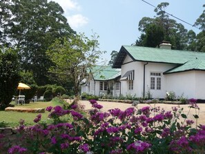 Exterior - The Trevene Hotel (Nuwara Eliya)