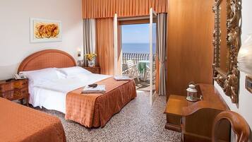 Coffres-forts dans les chambres, bureau, Wi-Fi gratuit, draps fournis