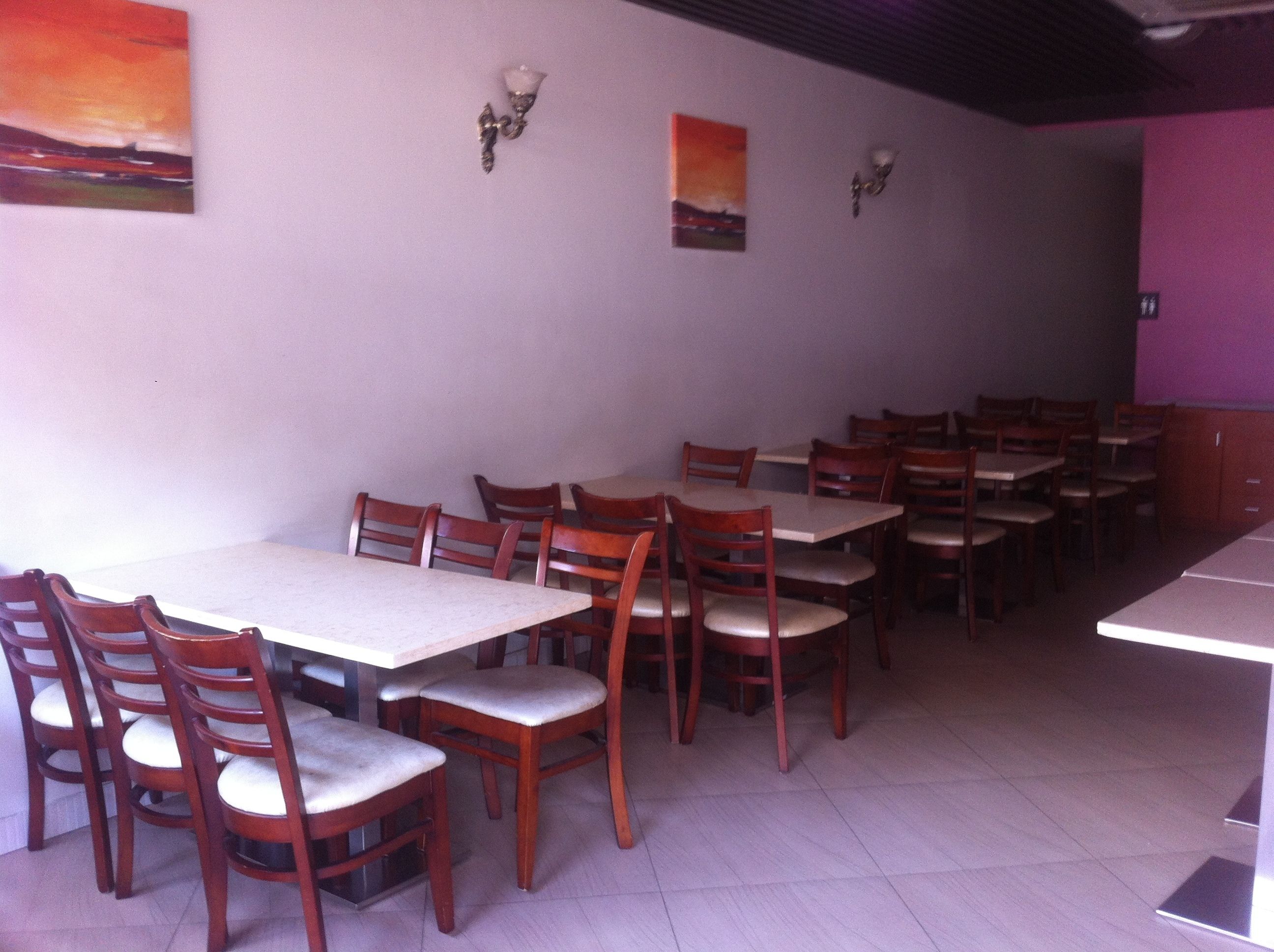 breakfast, lunch, dinner served; local and international cuisine