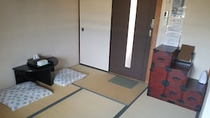 Gambar tidak terklasifikasi, 3 dari 49, tombol