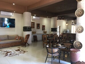 Free daily English breakfast  - African Home (Gaborone)