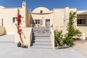 Exterior - Ampelos Executive Houses (Santorini)