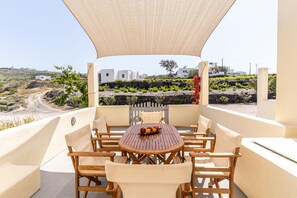 Leilighet – superior, 3 soverom, terrasse, sjøutsikt | Terrasse/patio