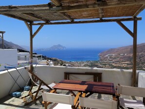 In-room safe, individually furnished, soundproofing, iron/ironing board