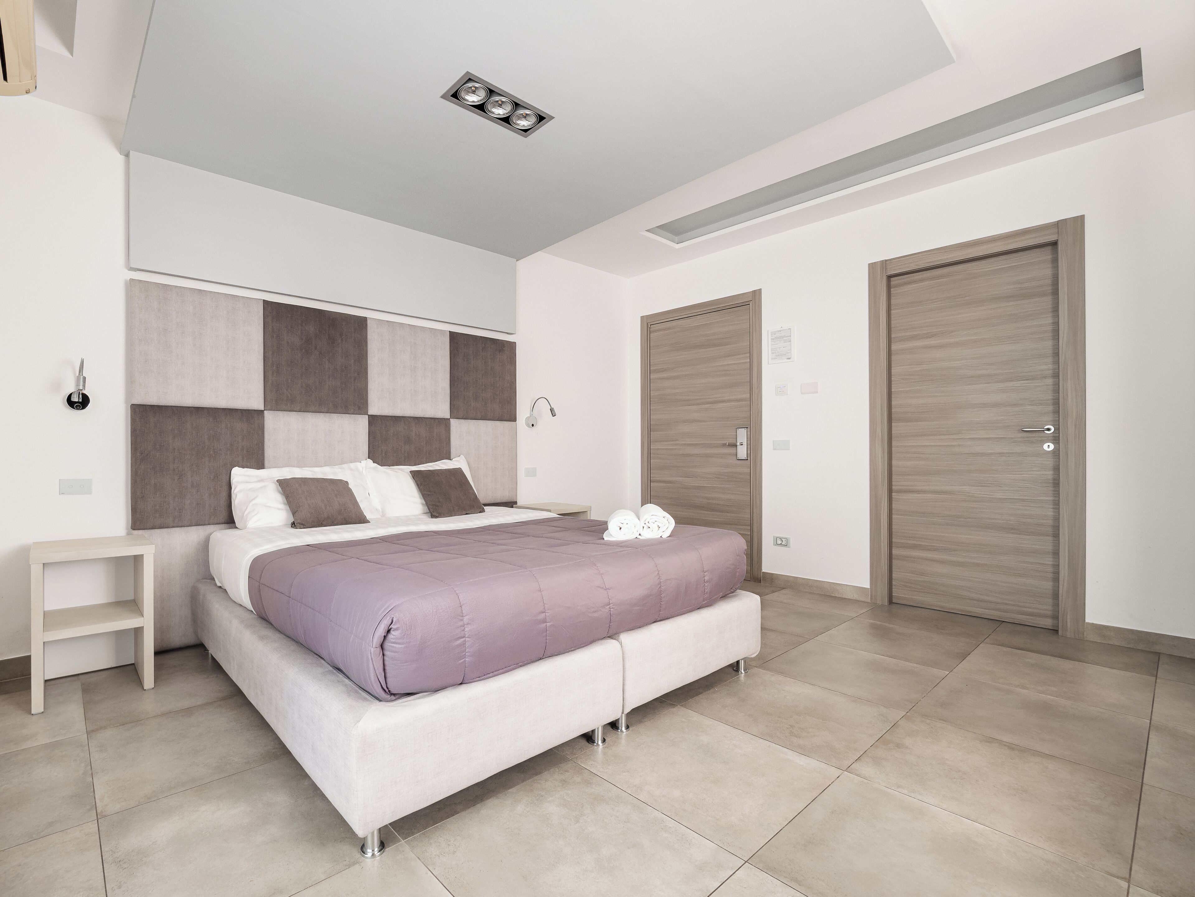 Photo - Orange Suites - De Vivo Realty Sorrento