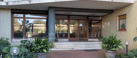 Entrada al alojamiento
