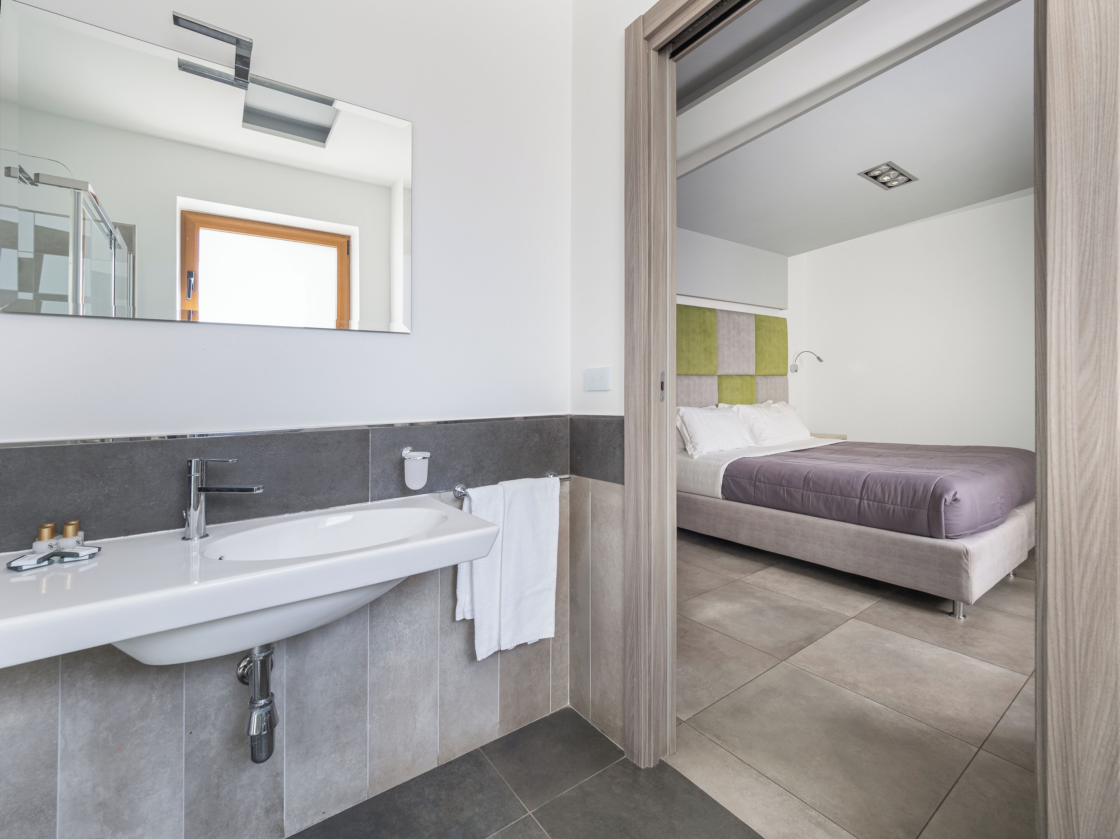 Photo - Orange Suites - De Vivo Realty Sorrento