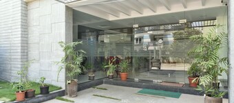 FabHotel Hill View Gachibowli