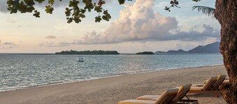 SALA Samui Chaweng Beach Resort
