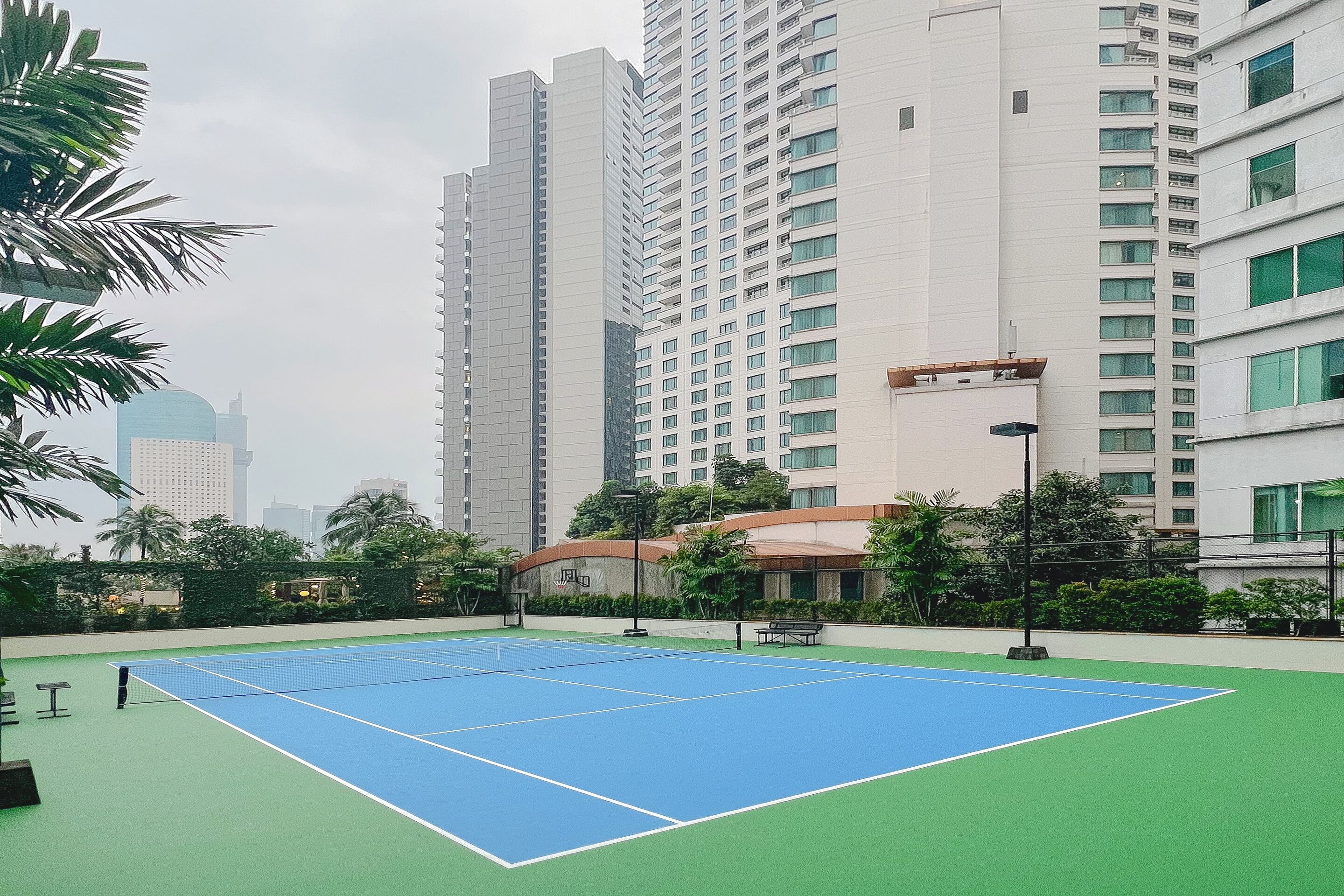Lapangan tenis
