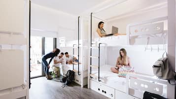 Shared Dormitory, Shared Bathroom (6 Beds) | Soundproofing, free WiFi, bed sheets