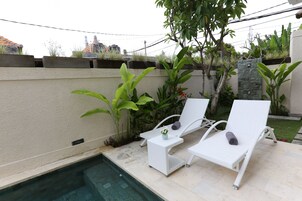 Sun deck