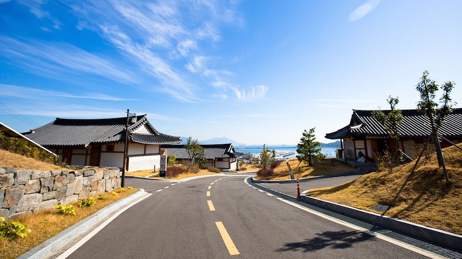 Hanok Hotel Odongjae