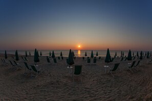Private beach - Hotel Ambasciatori (Pineto)