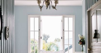 Nai Suan Bed and Breakfast