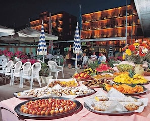Buffet - Mayflower Beach Hotel (Cervia)