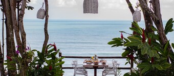 Madeiro Beach Hotel And Resort