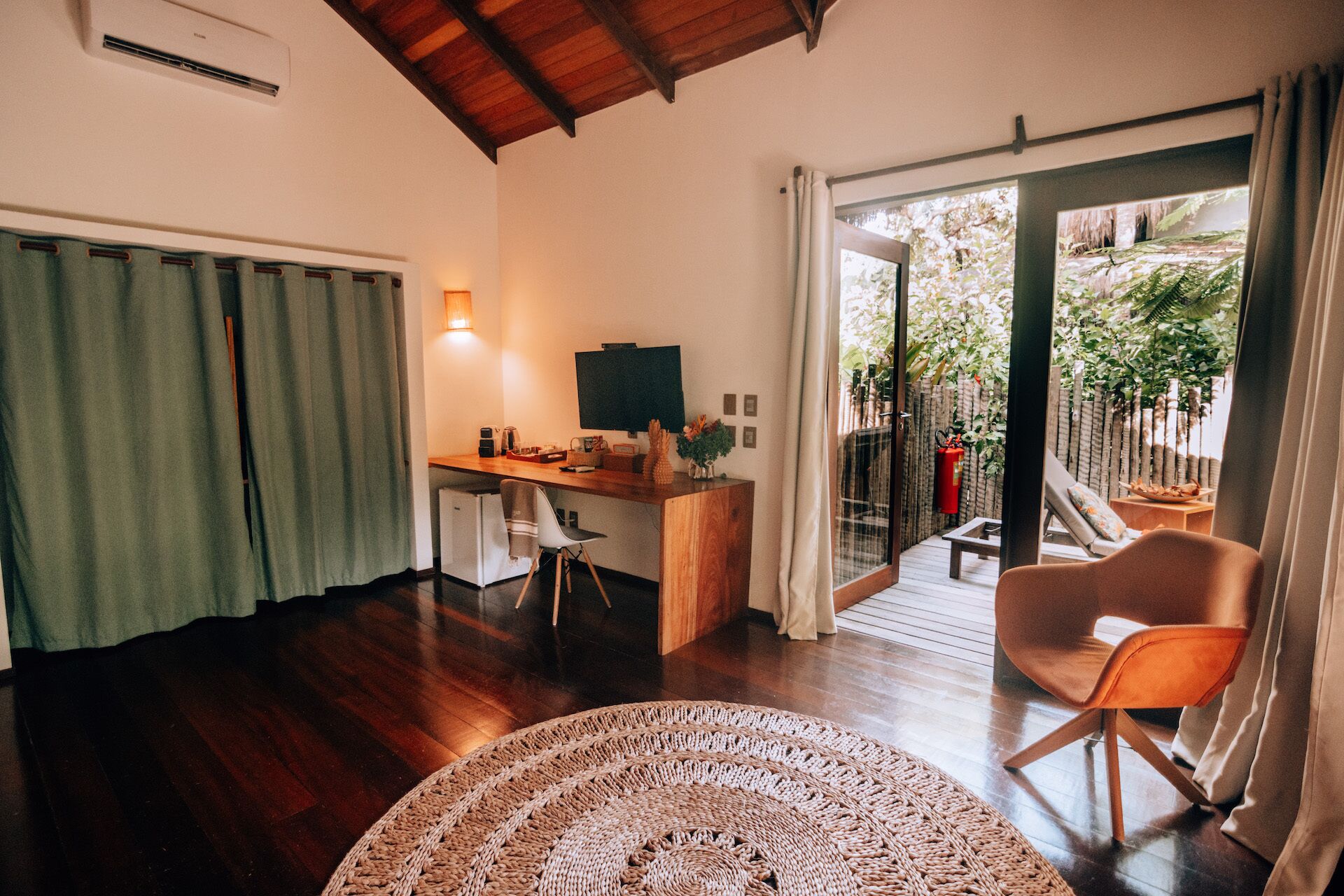 superior triple room, accessible, garden view | 1 bedroom, in-room safe, blackout curtains, soundproofing