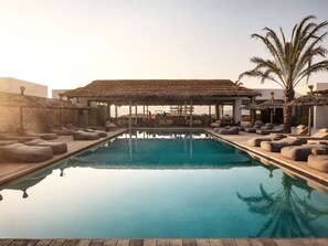 Indoor pool, outdoor pool, open 8:00 AM to 7:00 PM, pool umbrellas - OKU Hotel Kos - Adults Only (Kos)