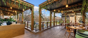 Faleza Hotel by Vega