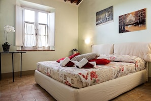 Apartment, 3 Bedrooms, Garden View