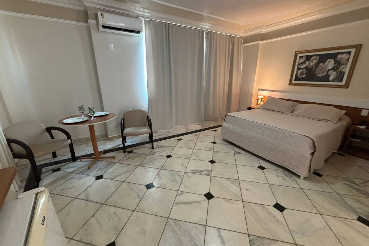 superior suite, 1 bedroom | minibar, in-room safe, desk, blackout curtains