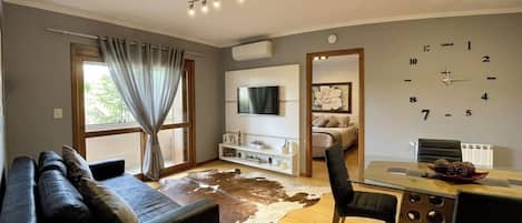 Televisión LED 42 pulgadas con canales de televisión vía satélite