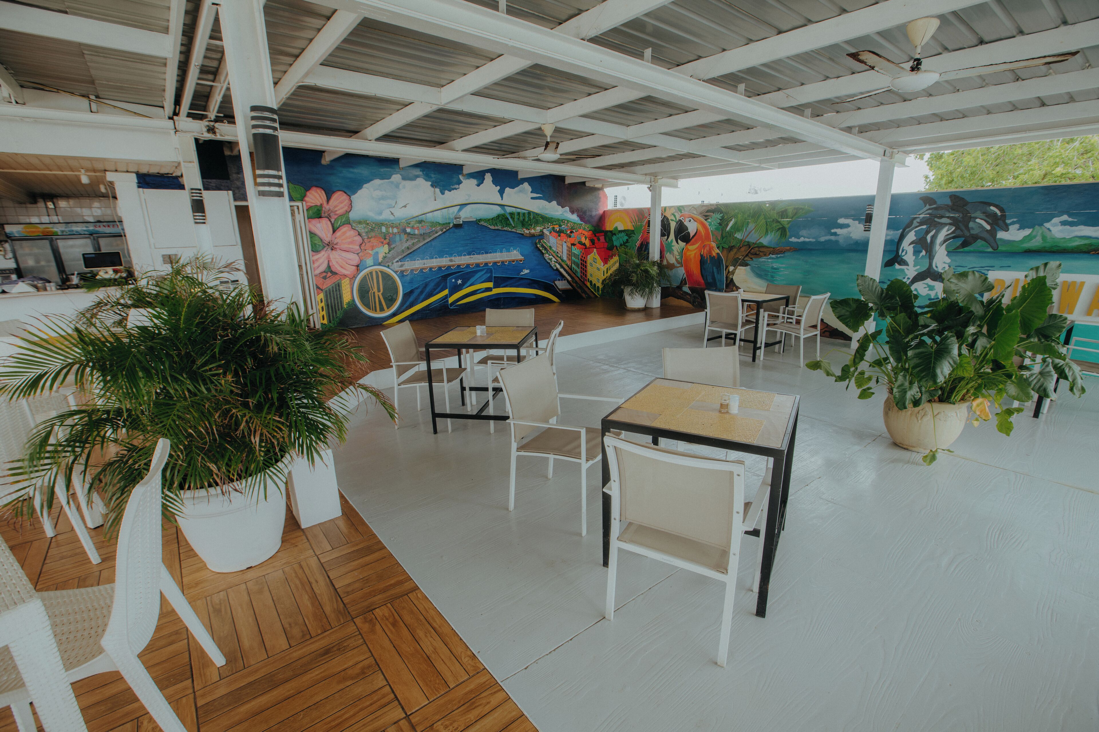 breakfast, lunch, dinner served; international cuisine, pool views