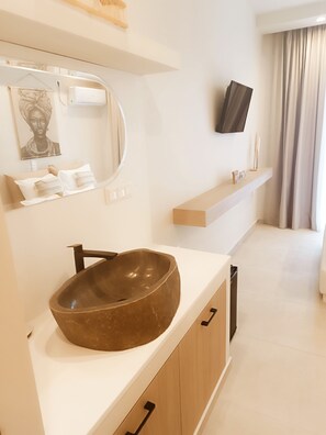 Double or Twin Room, Balcony | Blackout drapes, iron/ironing board, free cribs/infant beds, free WiFi - Akrogiali Hotel (Agistri)