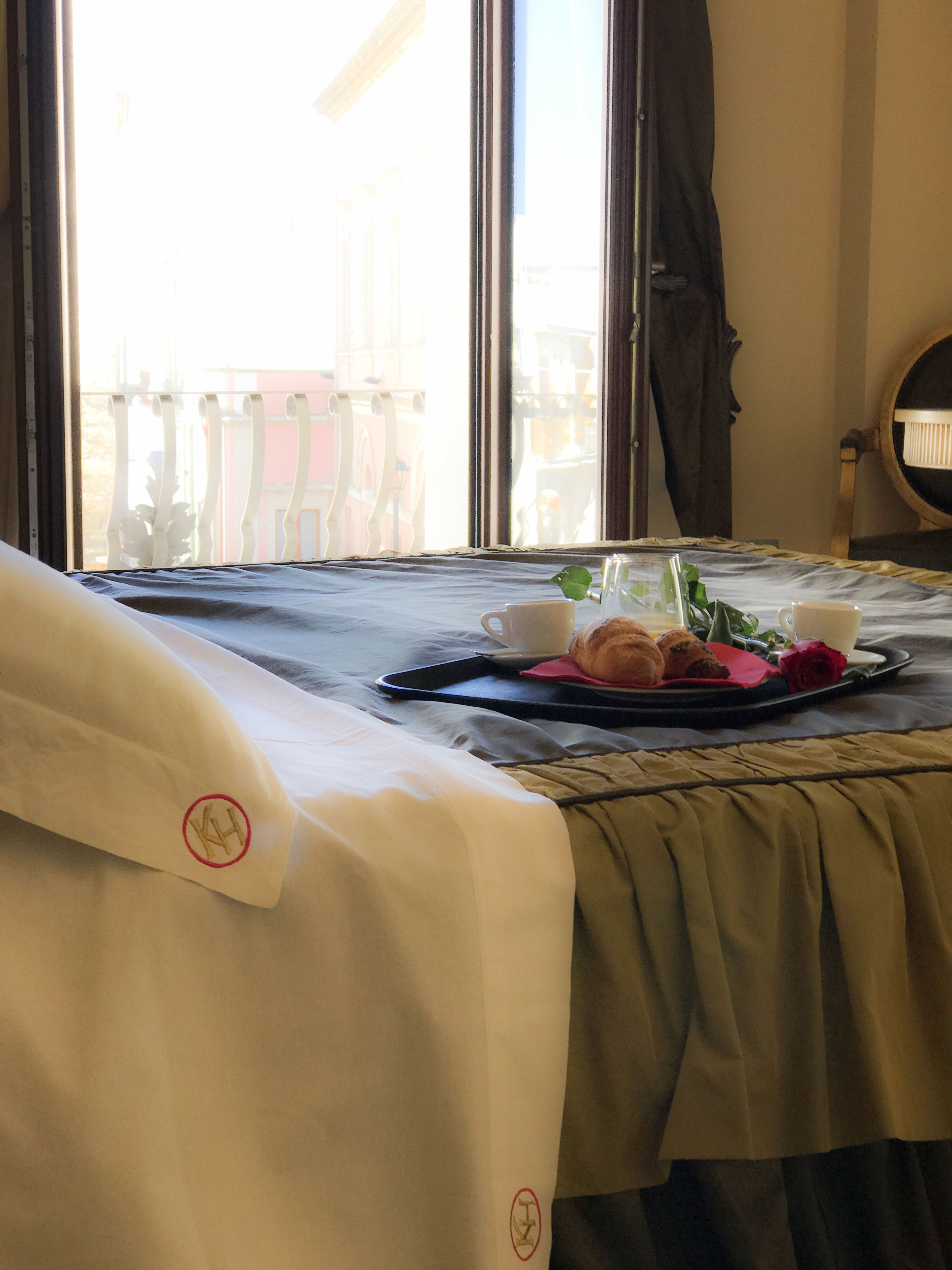 superior room | minibar, in-room safe, desk, soundproofing