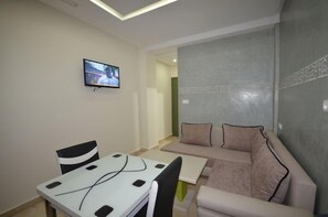 アパートメント | リビングルーム | テレビ