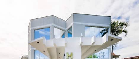 Façade de l’hébergement