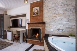 Bañera de hidromasaje privada